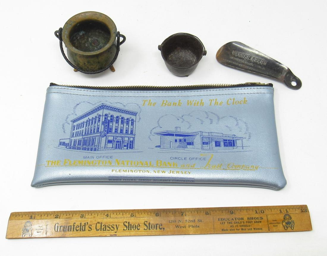 Miniature Kettles Flemington Bank Bag: Getting all pictured