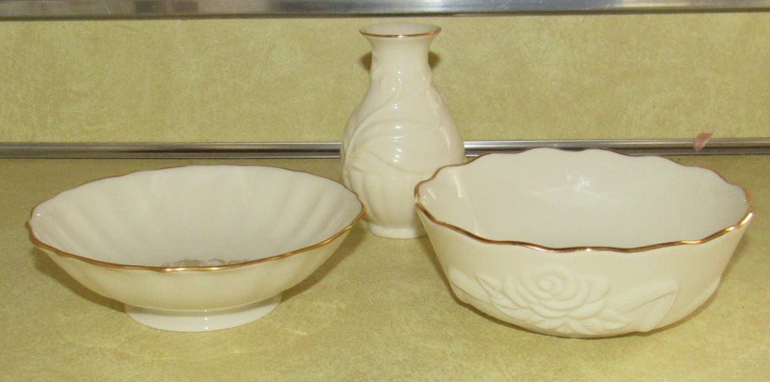 Lenox Bowls and Vase: Vase is apprx 4 1/4" tall
