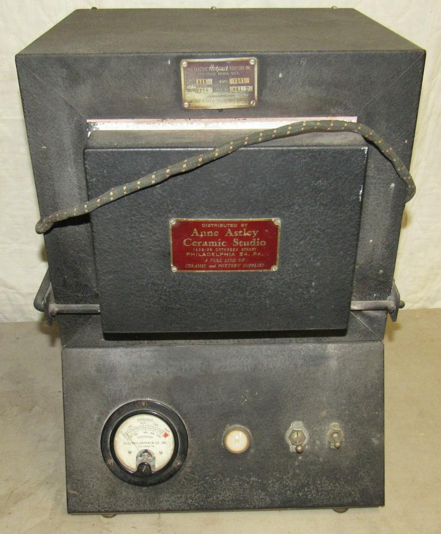 Hotpoint Kiln Model 7001: Kiln