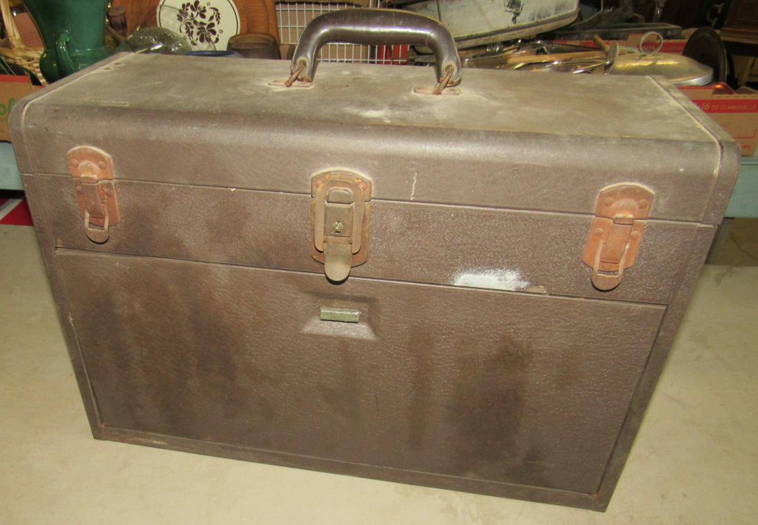 Kennedy Machinists Tool Box: Approx 8 1/2" x 20" x 13 1/2" tall