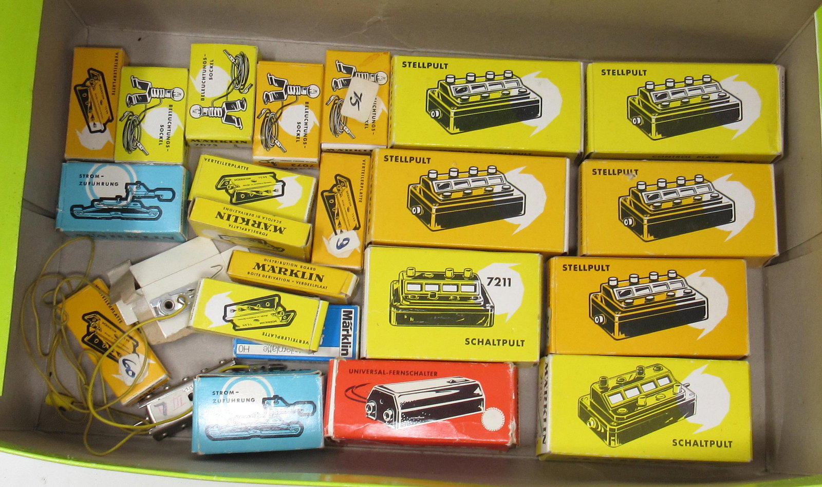 Marklin 7092 7072 7211 7045 Control Panels: Getting all in box