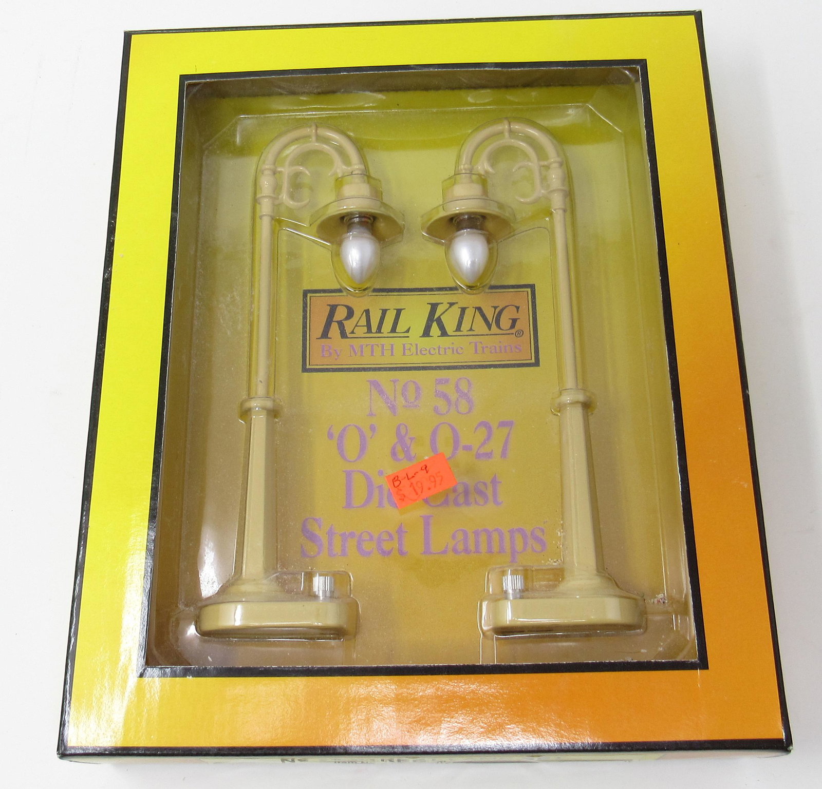 Rail King No 58 Street Lamp Set MTH 1056: New in box
