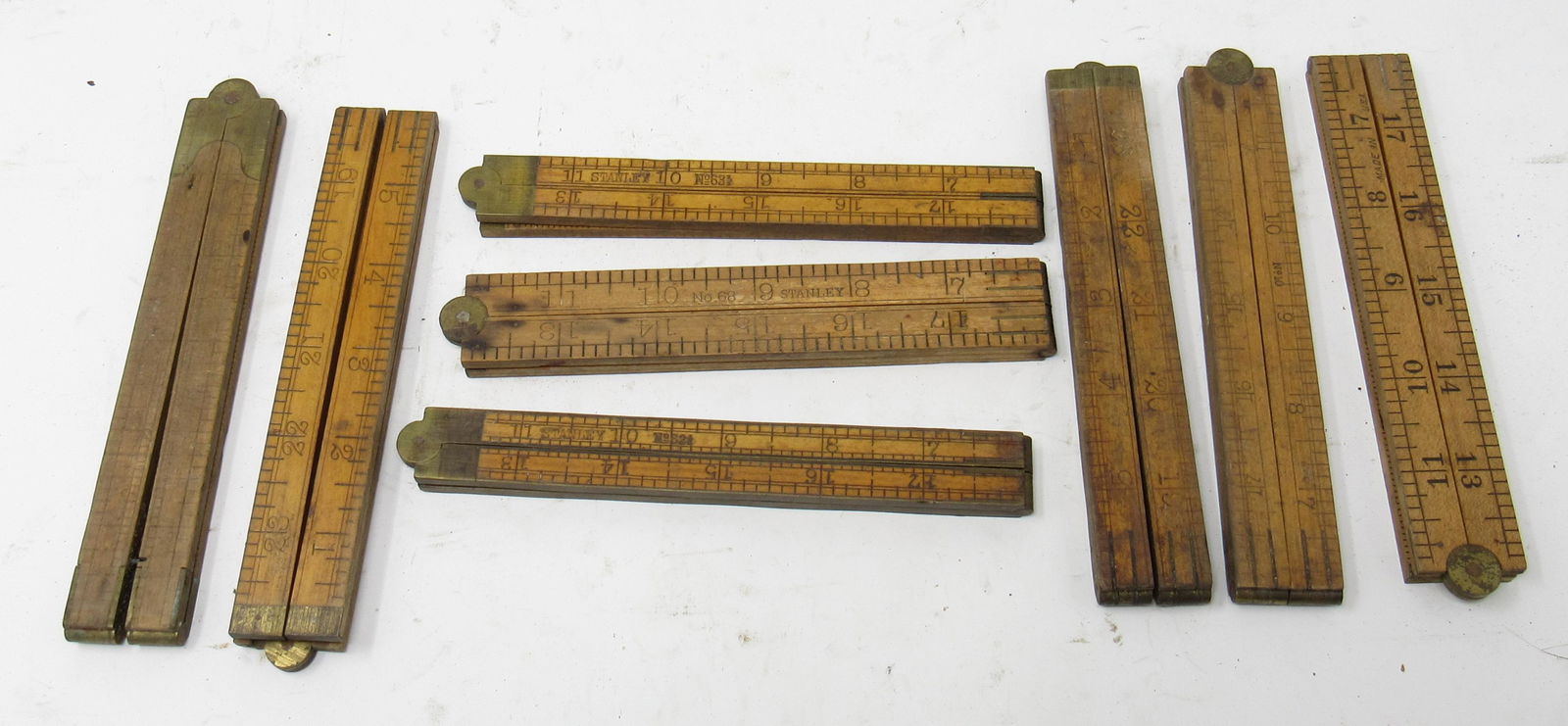 Stanley & Misc Wooden & Brass Rules: Getting all pictured