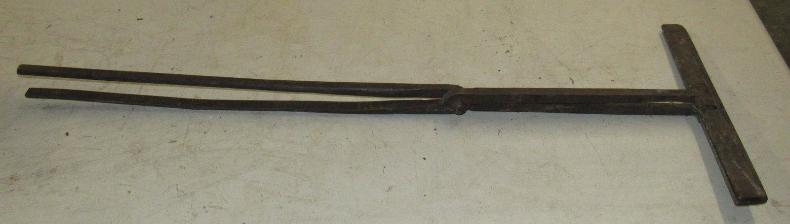 Blacksmith Tongs: Approx 14 1/8" x 40"