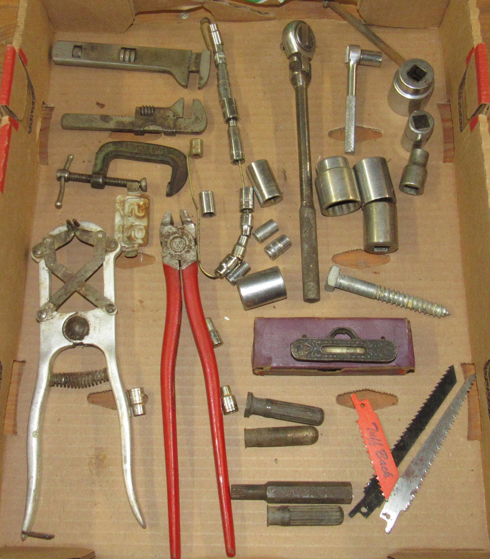Box of Misc Tools: Getting all pictured