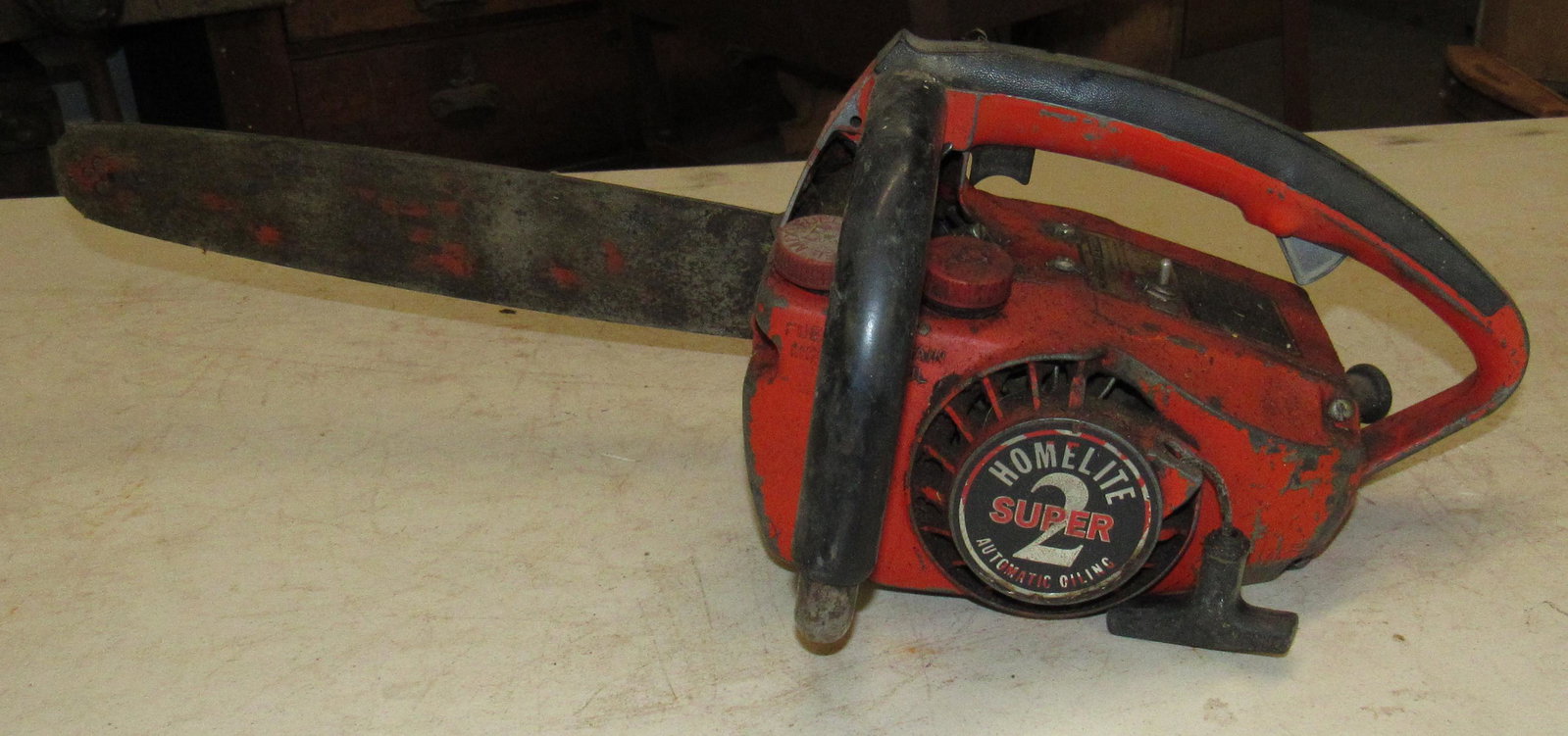 Vintage Homelite Super 2 Chainsaw w/ 12" Bar: Chainsaw