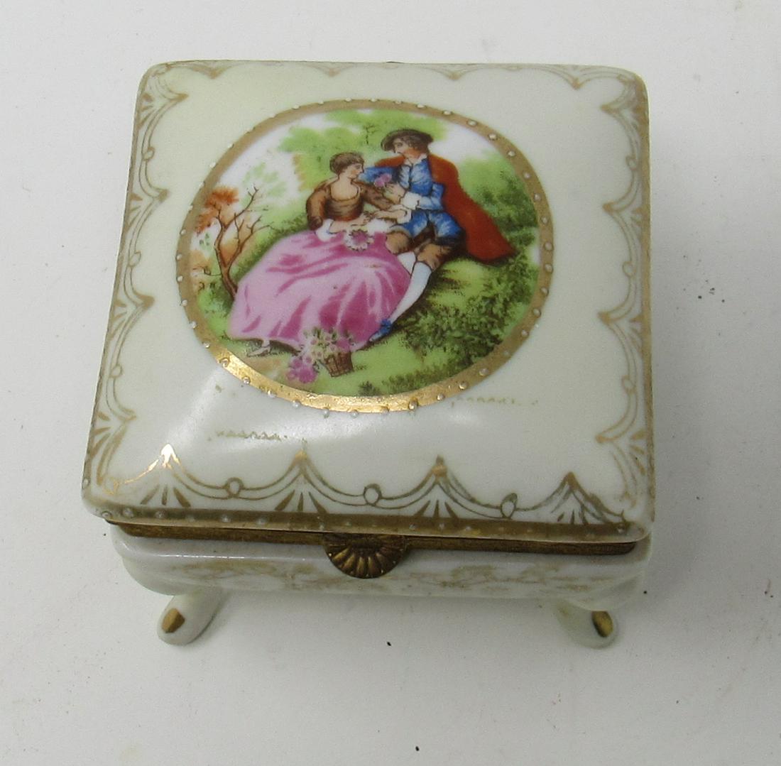 Porcelain Victorian Footed Trinket Box: Approx 2 3/4" square and 2 3/4" tall