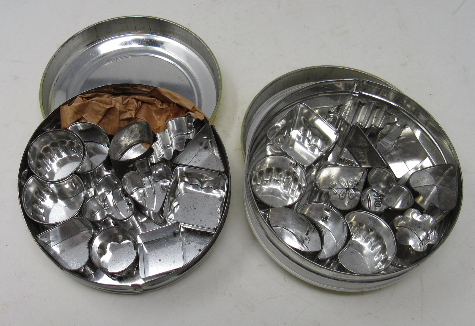 Vintage Tala Cookie Cutters: Tins are approx 4 1/2" in diameter