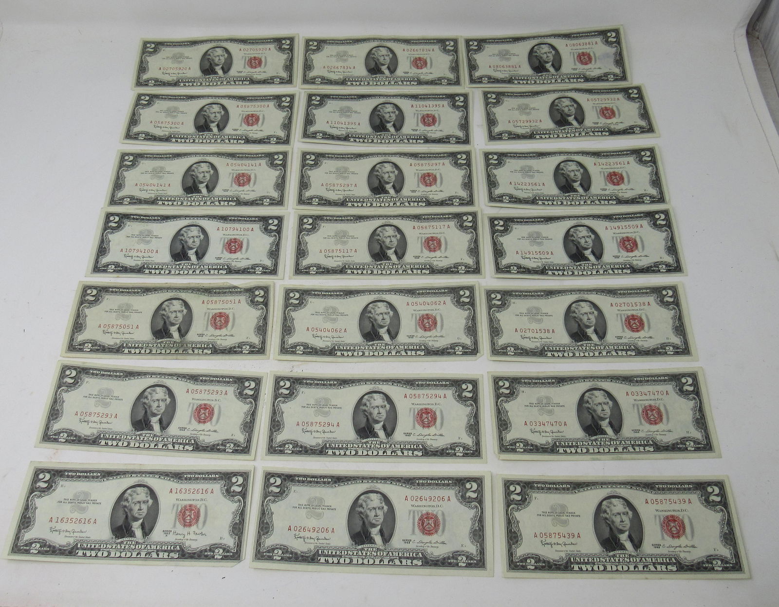 21 Series 1963 $2 Dollar Bill Red Seal: 2 Dollar bills
