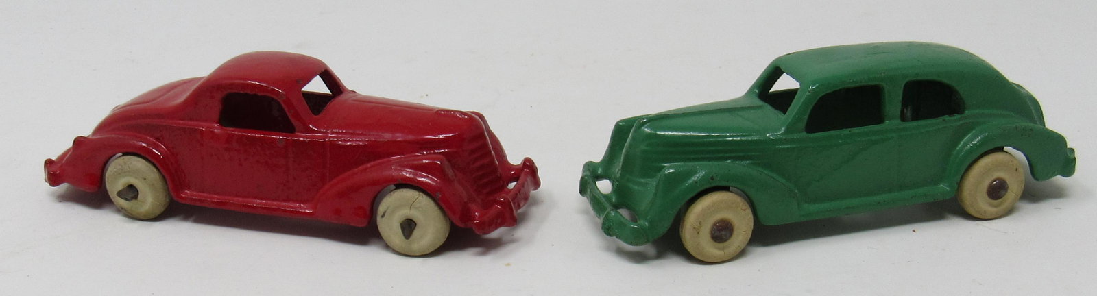 2 Antique Arcade Toy Cars: Approx 3 5/8" long