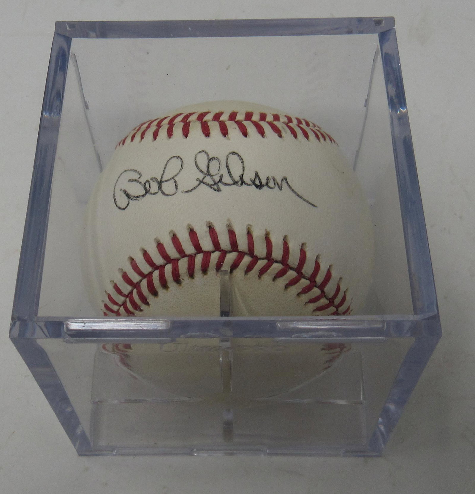 Bob Gibson Hall of Famer Autographed Baseball: Baseball