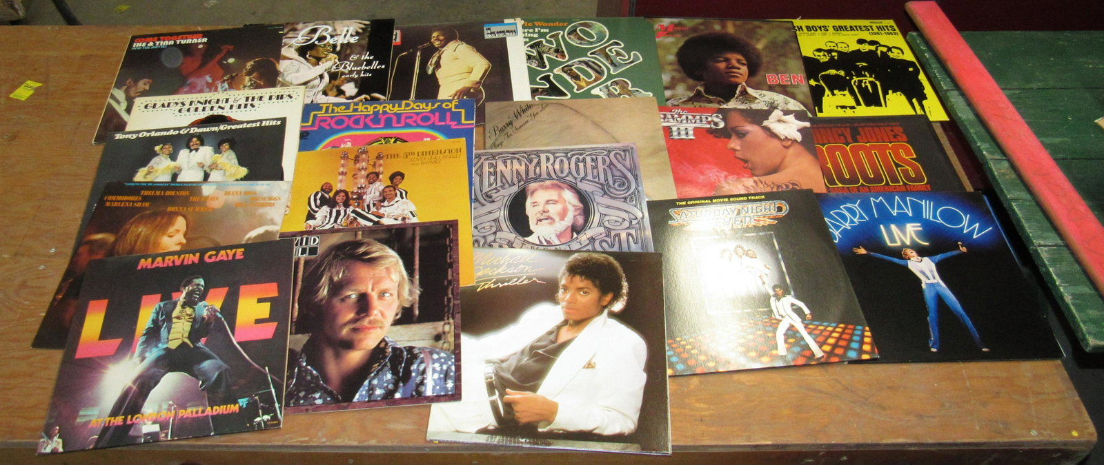 Records Michael Jackson Marvin Gaye Barry Manilow: Getting all pictured