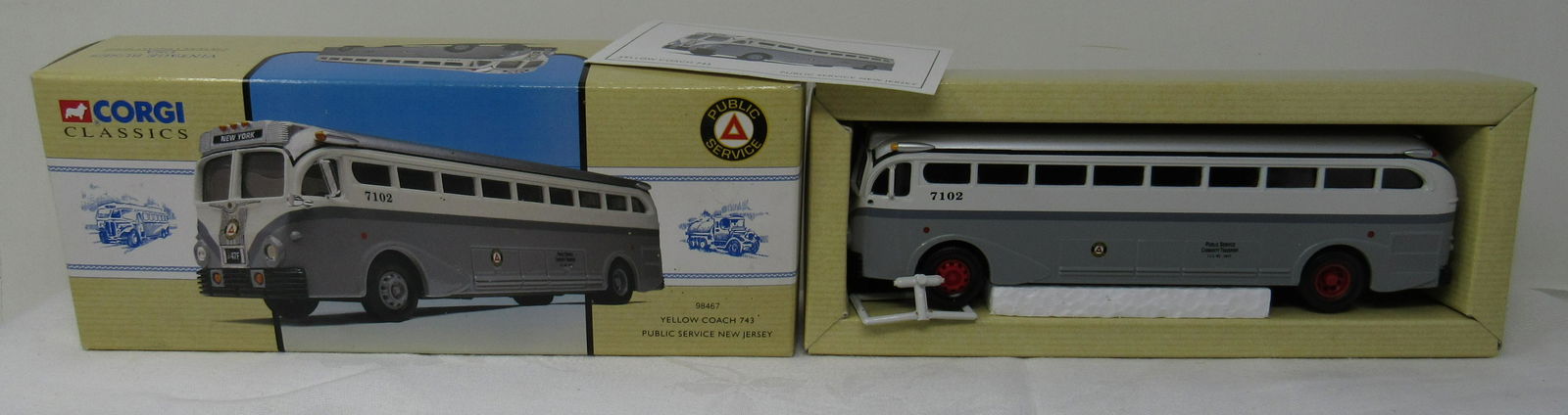 Corgi Yellow Coach 743 NJ Public Service Bus: Apprx 8" long