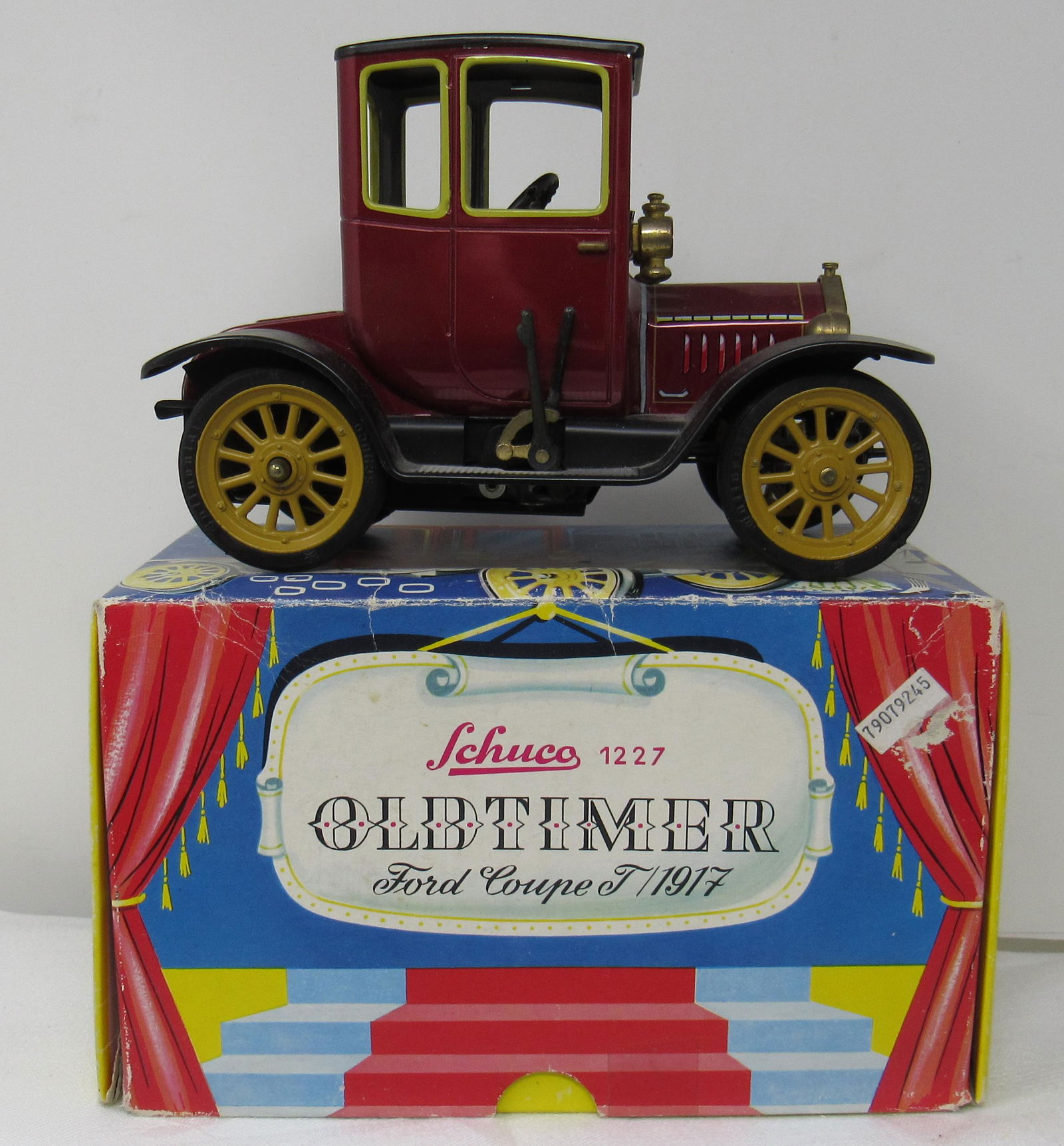 Schuco Ford Coupe T 1227 Wind Up Toy Car: Comes with key