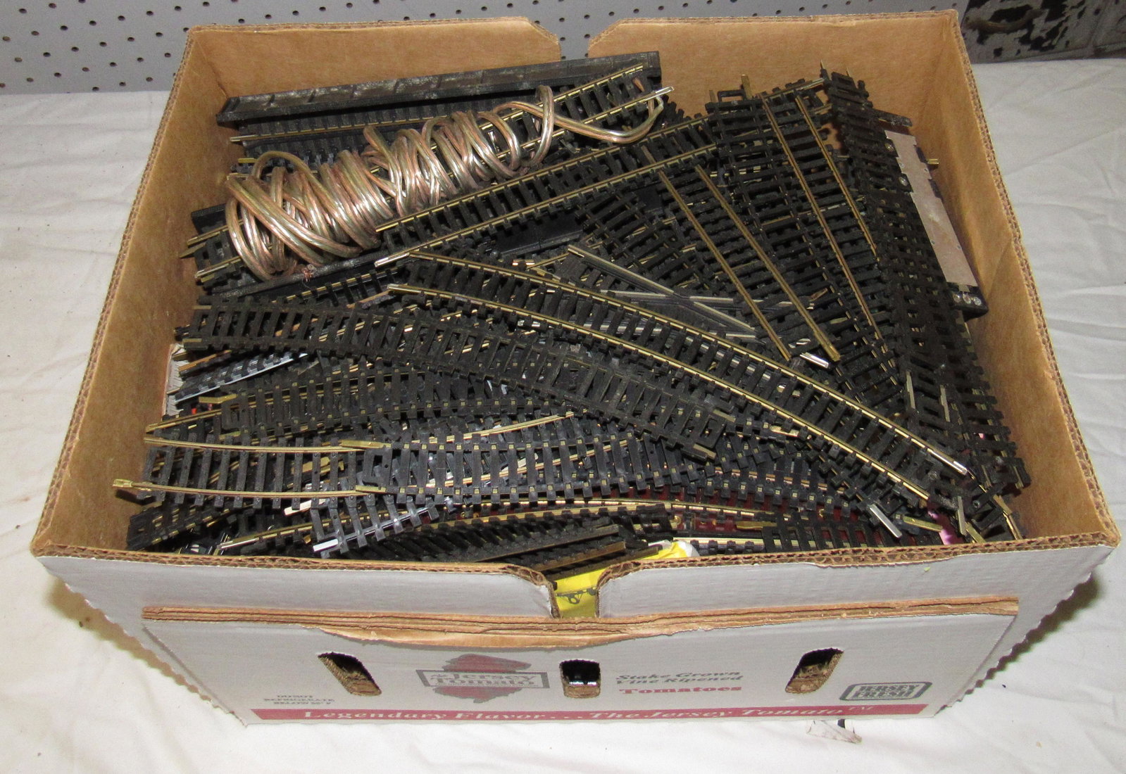 HO Scale Train Track: Box is apprx 11" x 15" x 9 1/2" tall and is full