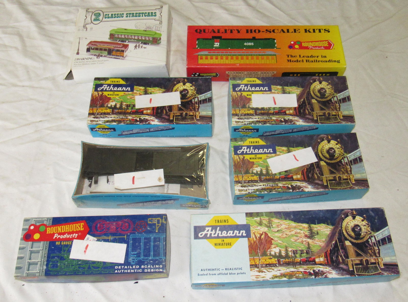 Athearn & Roundhouse HO Scale Model Trains: Getting all pictured