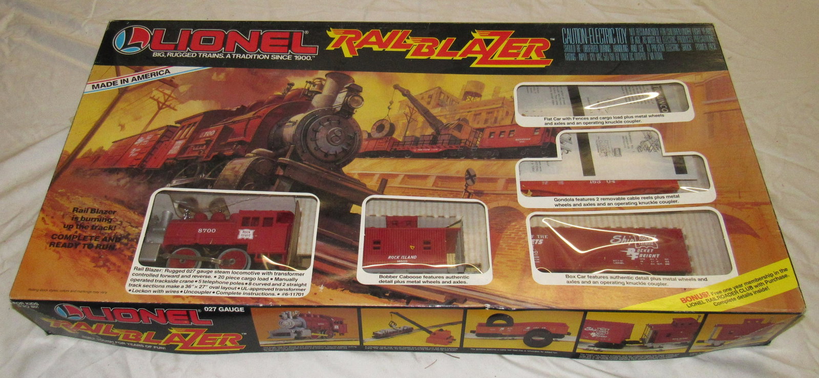 Lionel Rail Blazer 027 Gauge Train Set: Getting all pictured