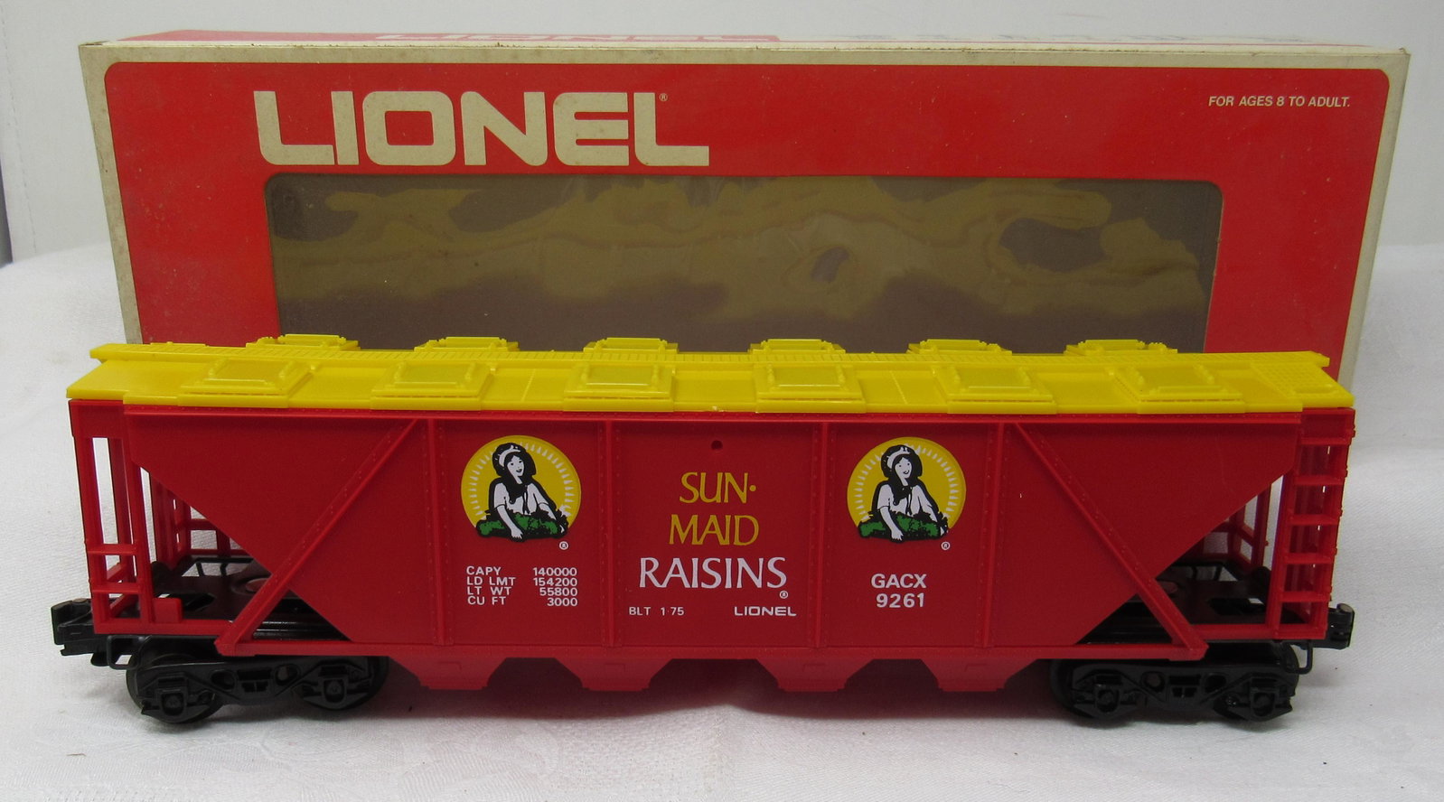 Lionel Sun Maid Raisins Billboard Hopper 9261: No. 6-9261