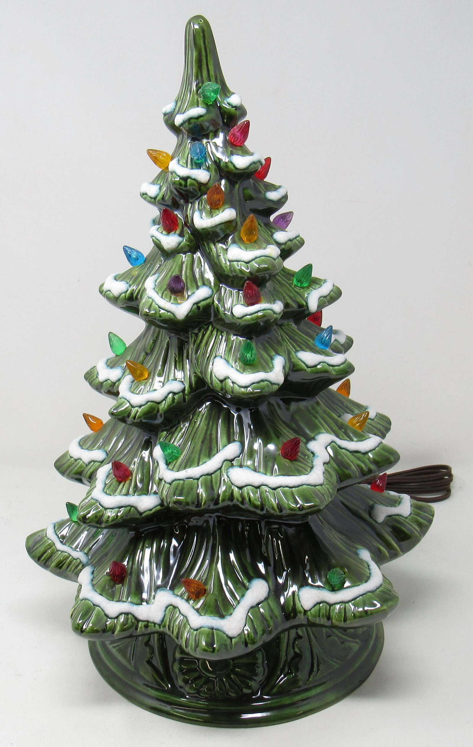 Vintage Ceramic Christmas Tree: Approx 15 1/2" tall