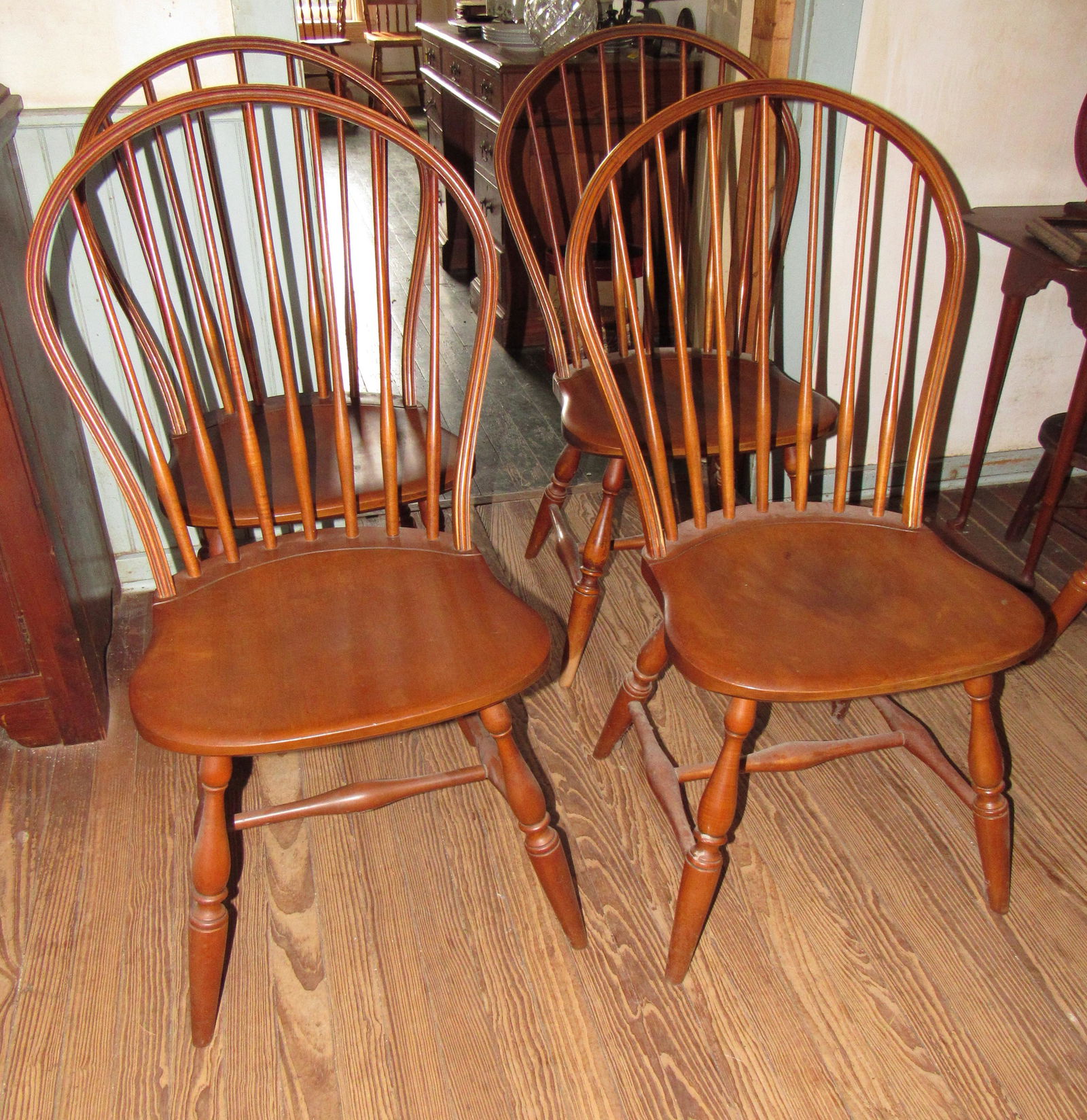 Set of 4 Conant Ball Chairs (1 of 4)