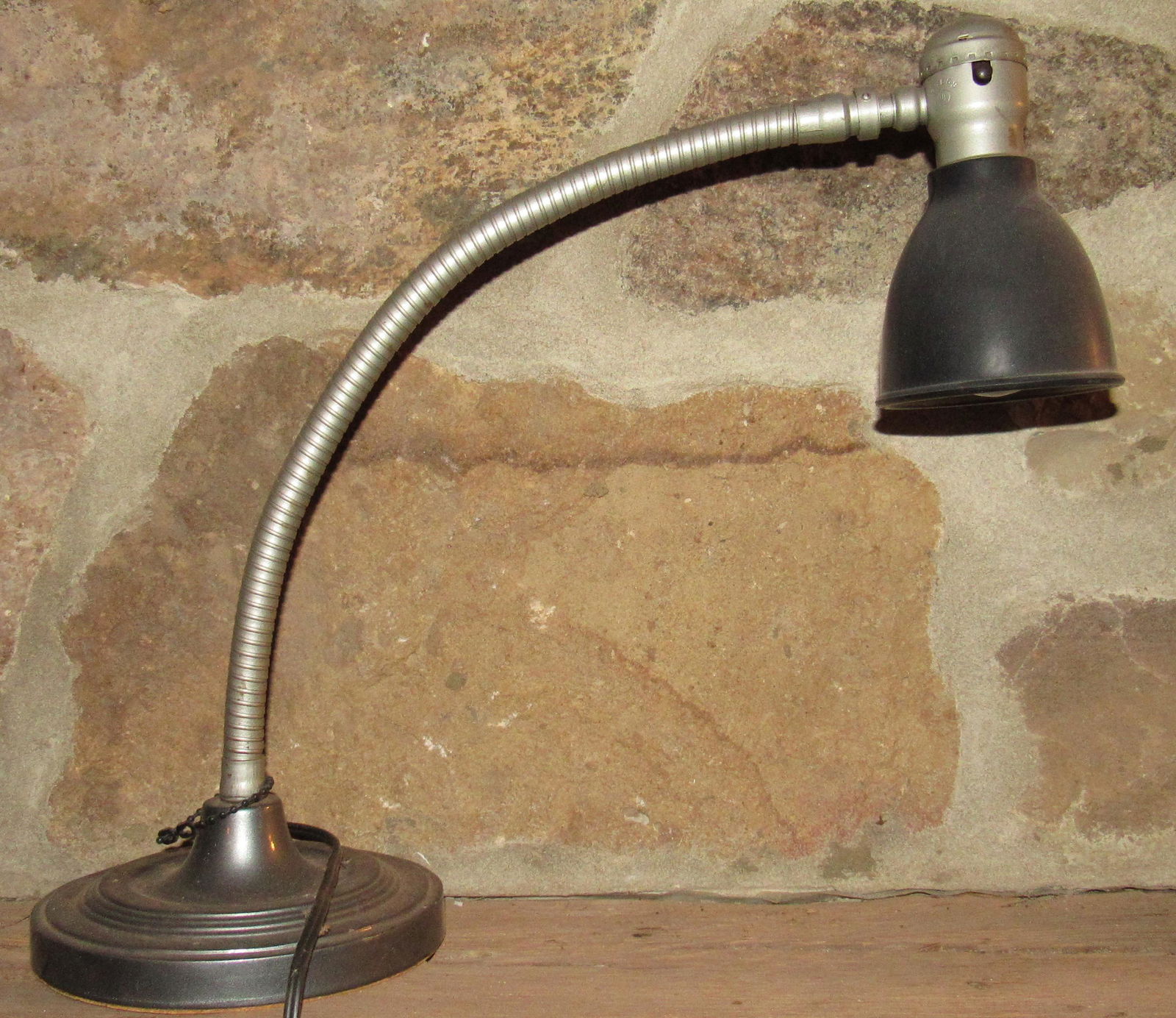 Vintage Adjustable Table / Desk Lamp (1 of 1)