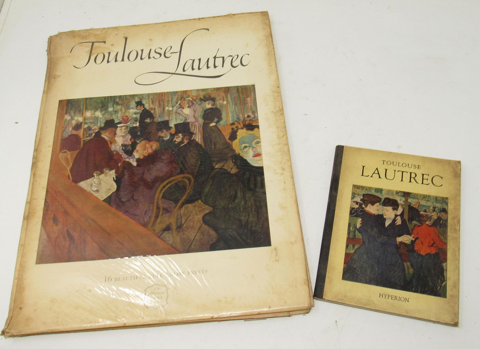 Toulouse Lautrec Print Book (1 of 3)