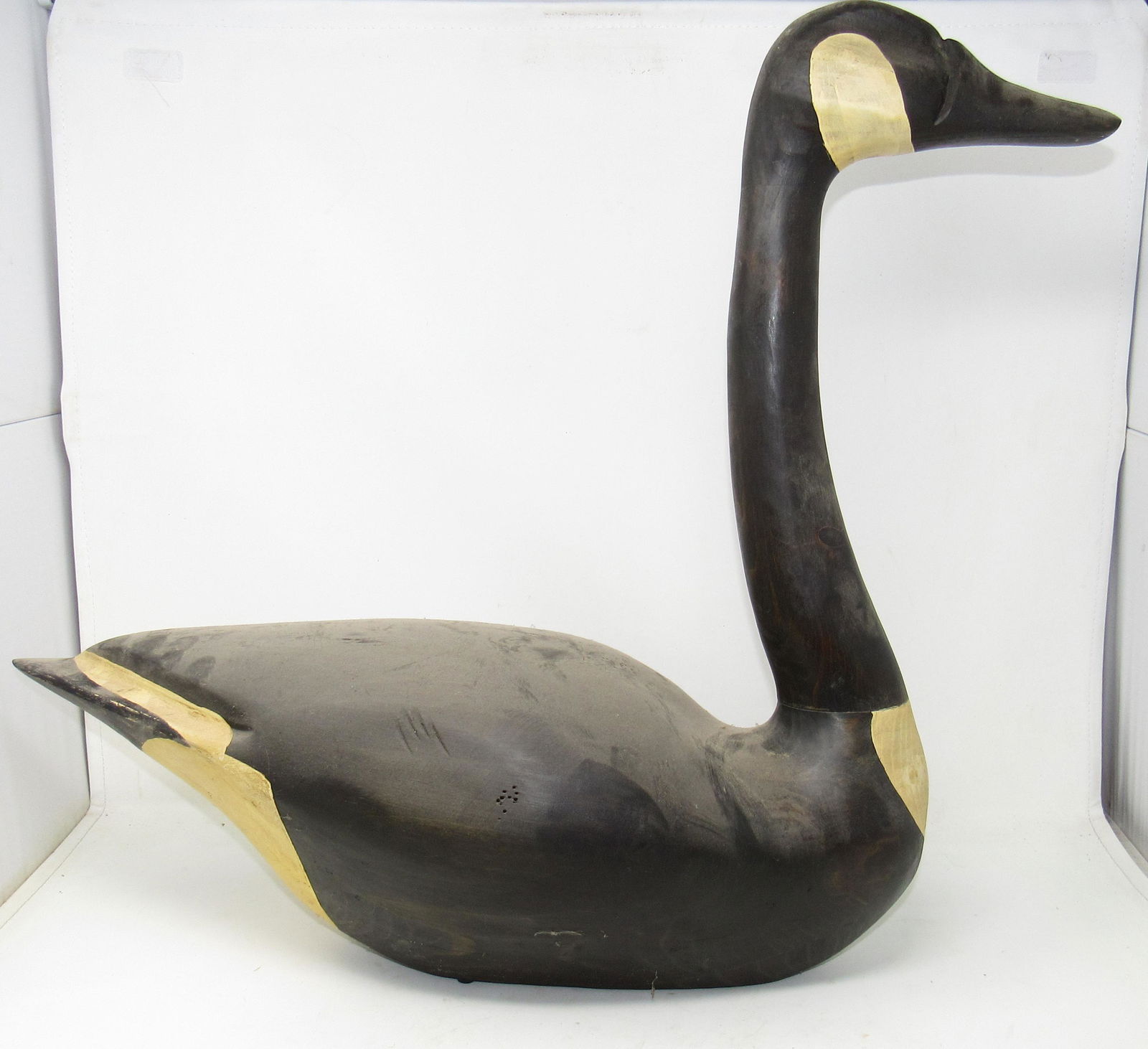Large Canadian Goose Decoy (1 of 2)
