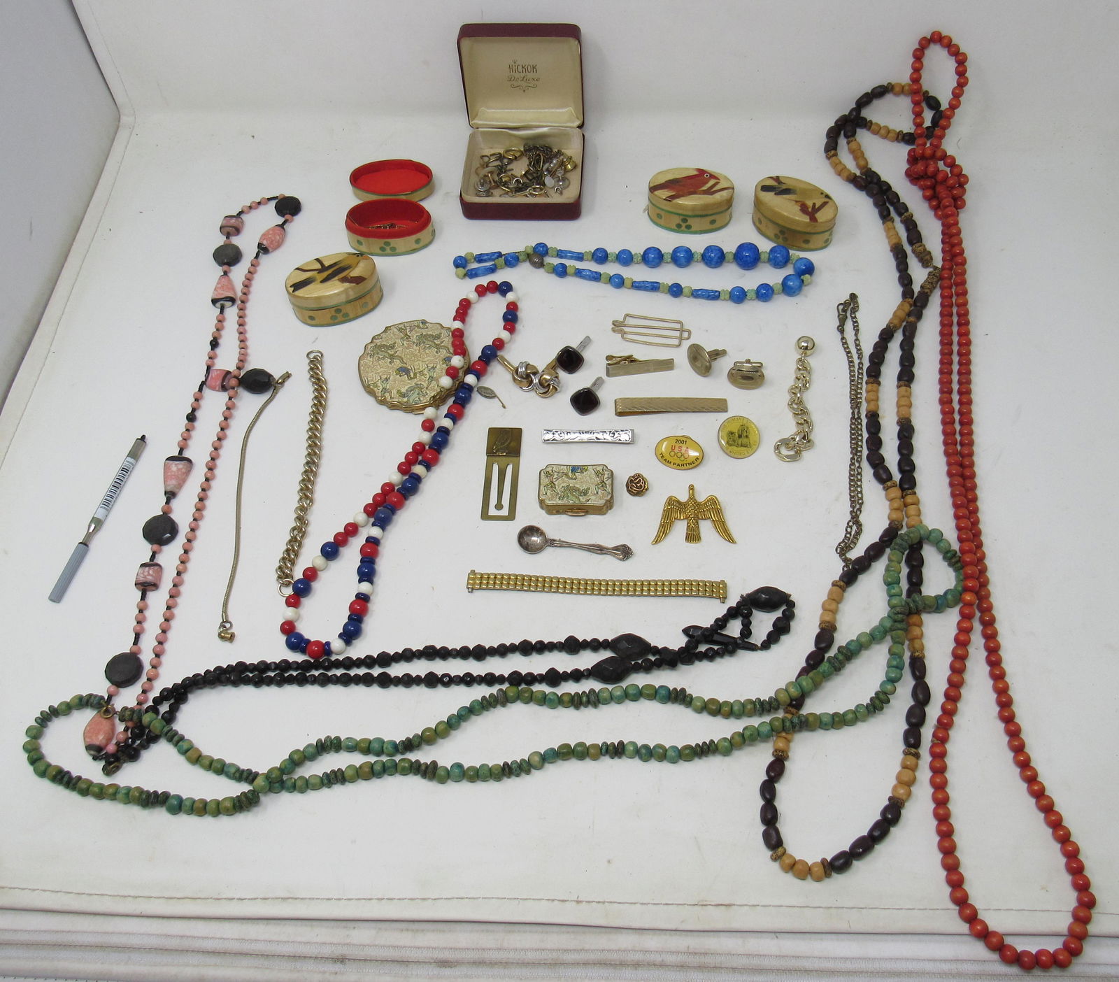 Mixed Lot of Jewelry (1 of 6)