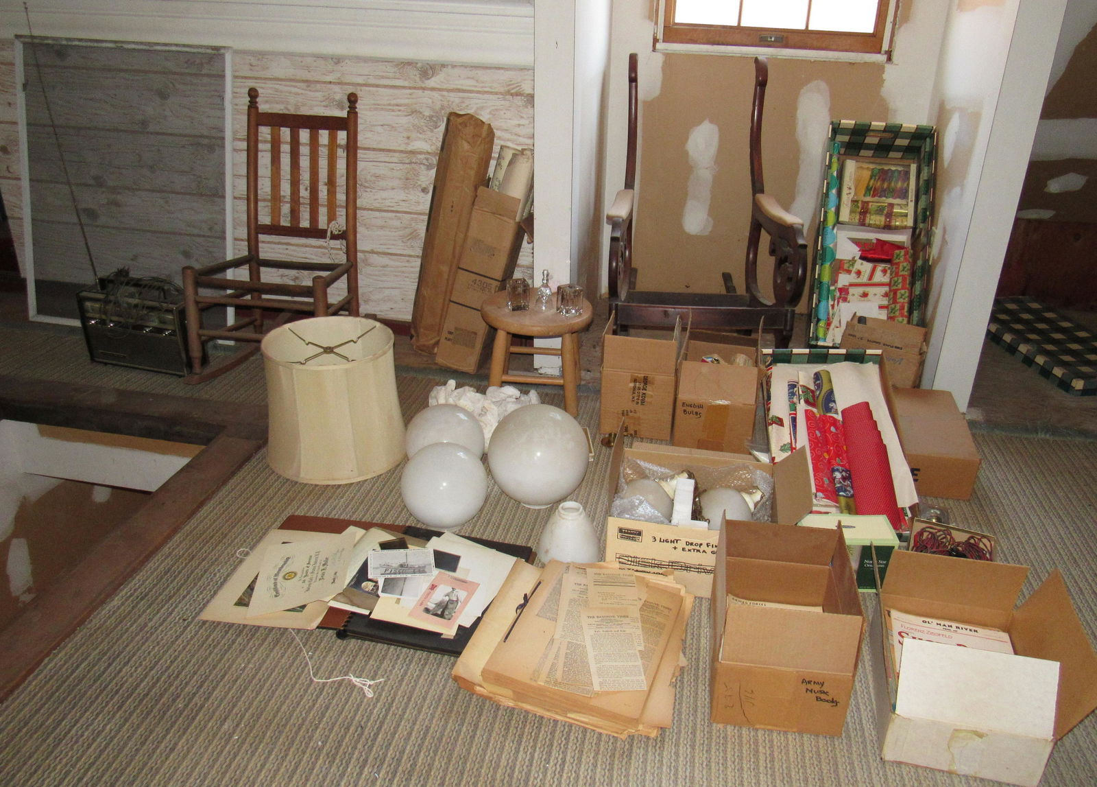 Partial Attic Contents (1 of 7)