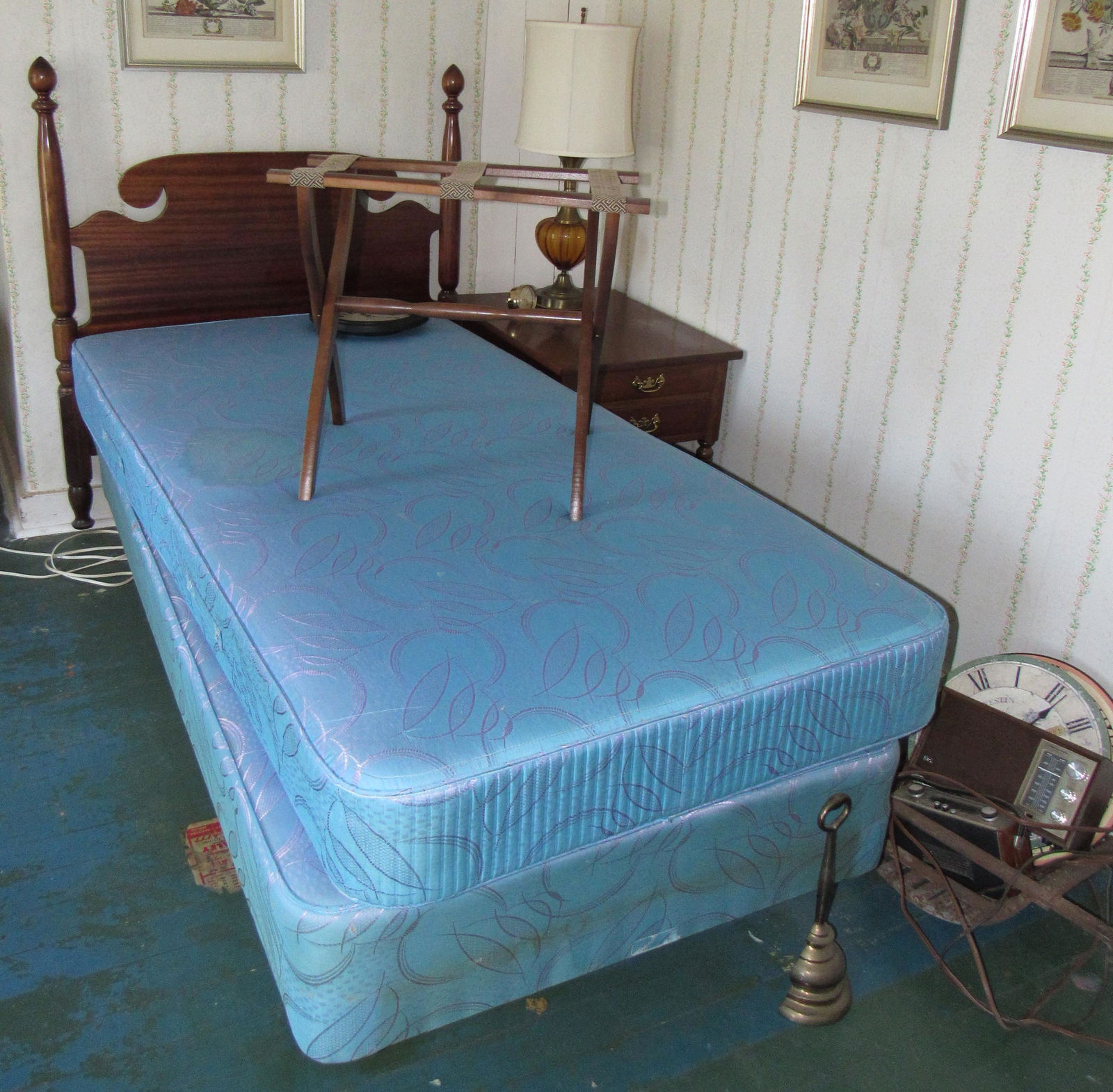 Stickley Night Stand Twin Bed & Misc (1 of 6)