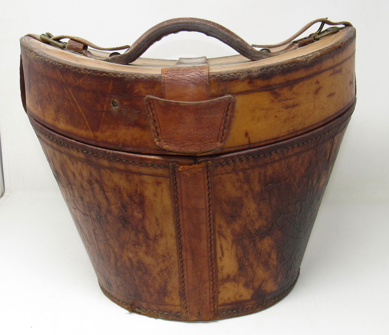 1897 Leather Hat Box (1 of 4)