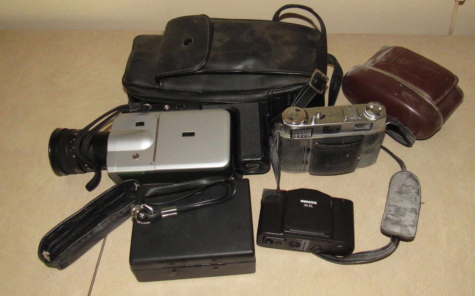 Kodak Retina III Minox 35EL Camera Lot (1 of 3)