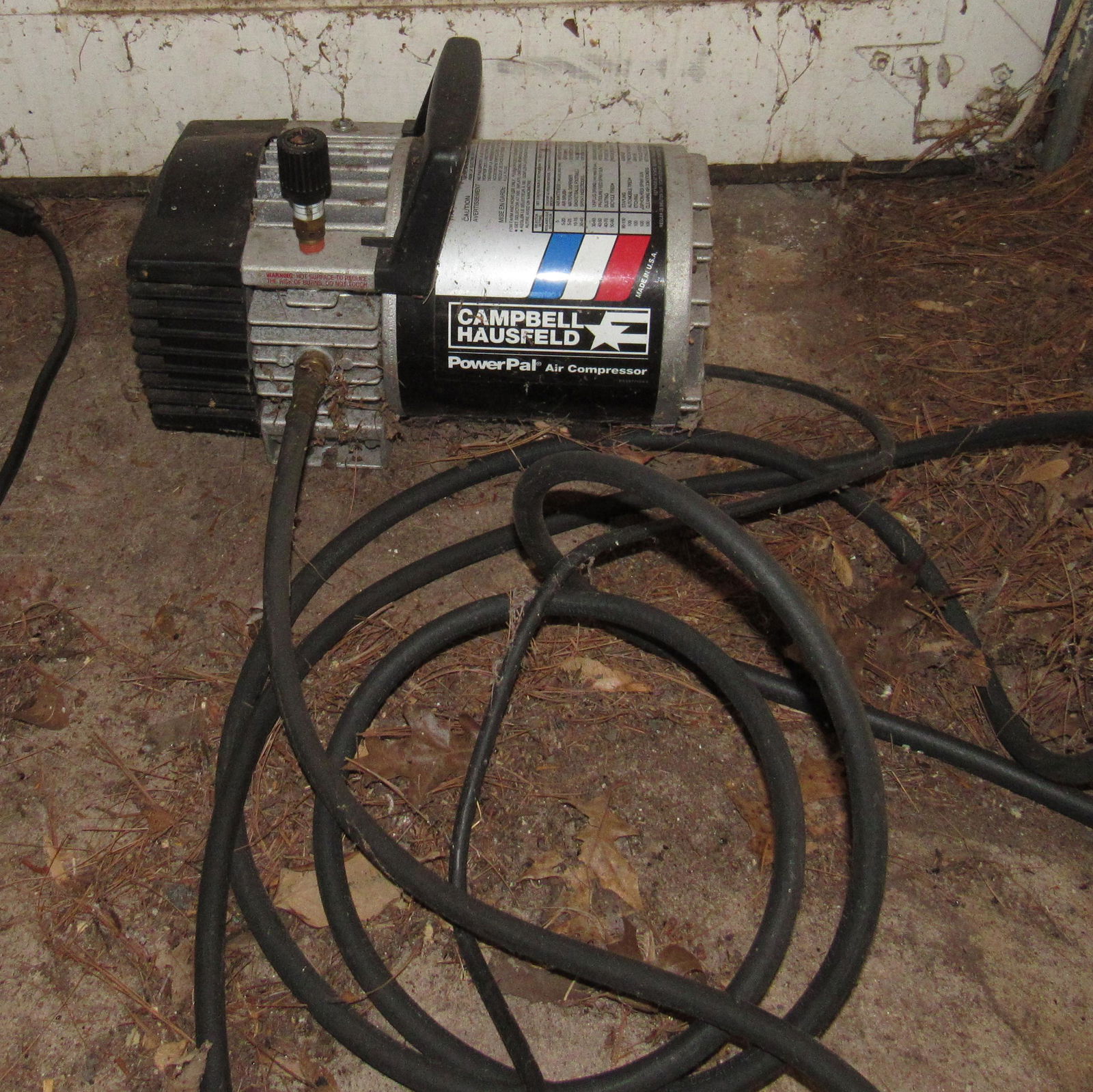 Campbell Hausfeld Air Compressor (1 of 1)