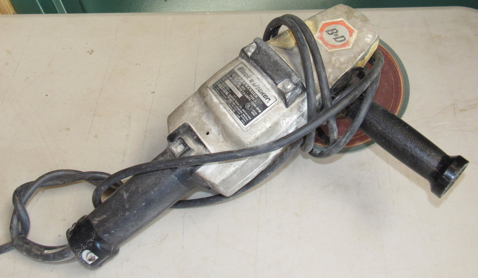 Black and Decker 6101 Disc Sander: Disc Sander