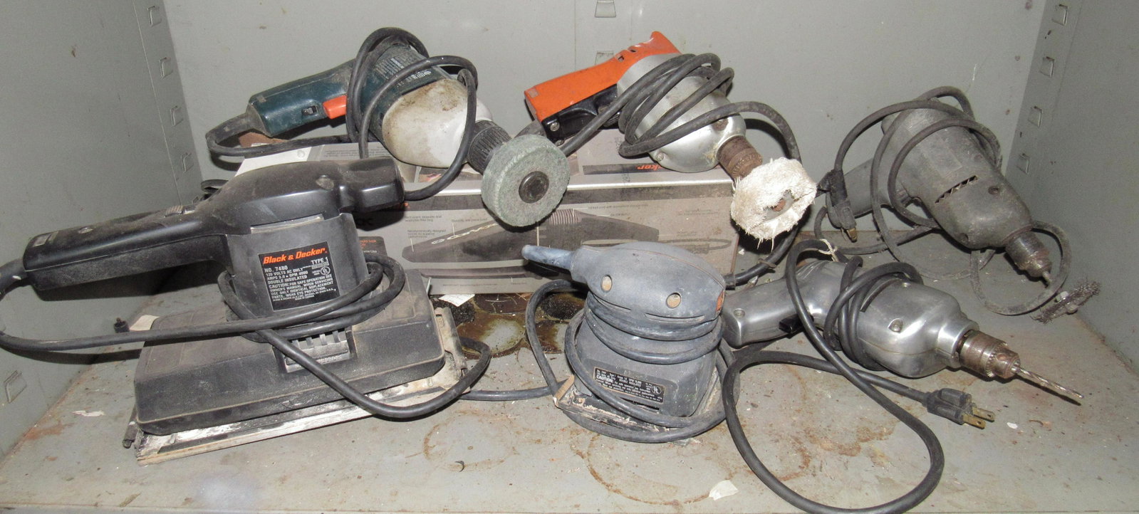 Sanders and Drills: Getting all pictured on shelf