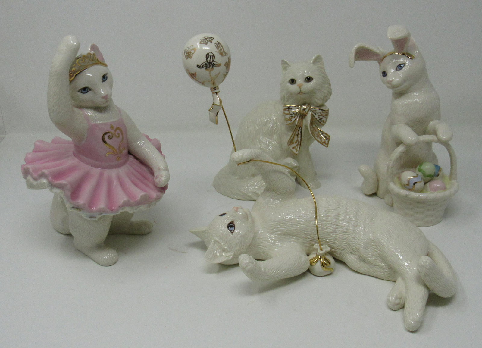 4 Lenox Cats: Tallest is apprx 7"