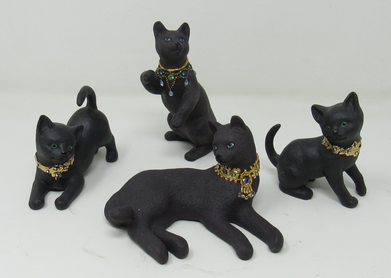 4 Black Lenox Cats: Tallest is apprx 5" tall