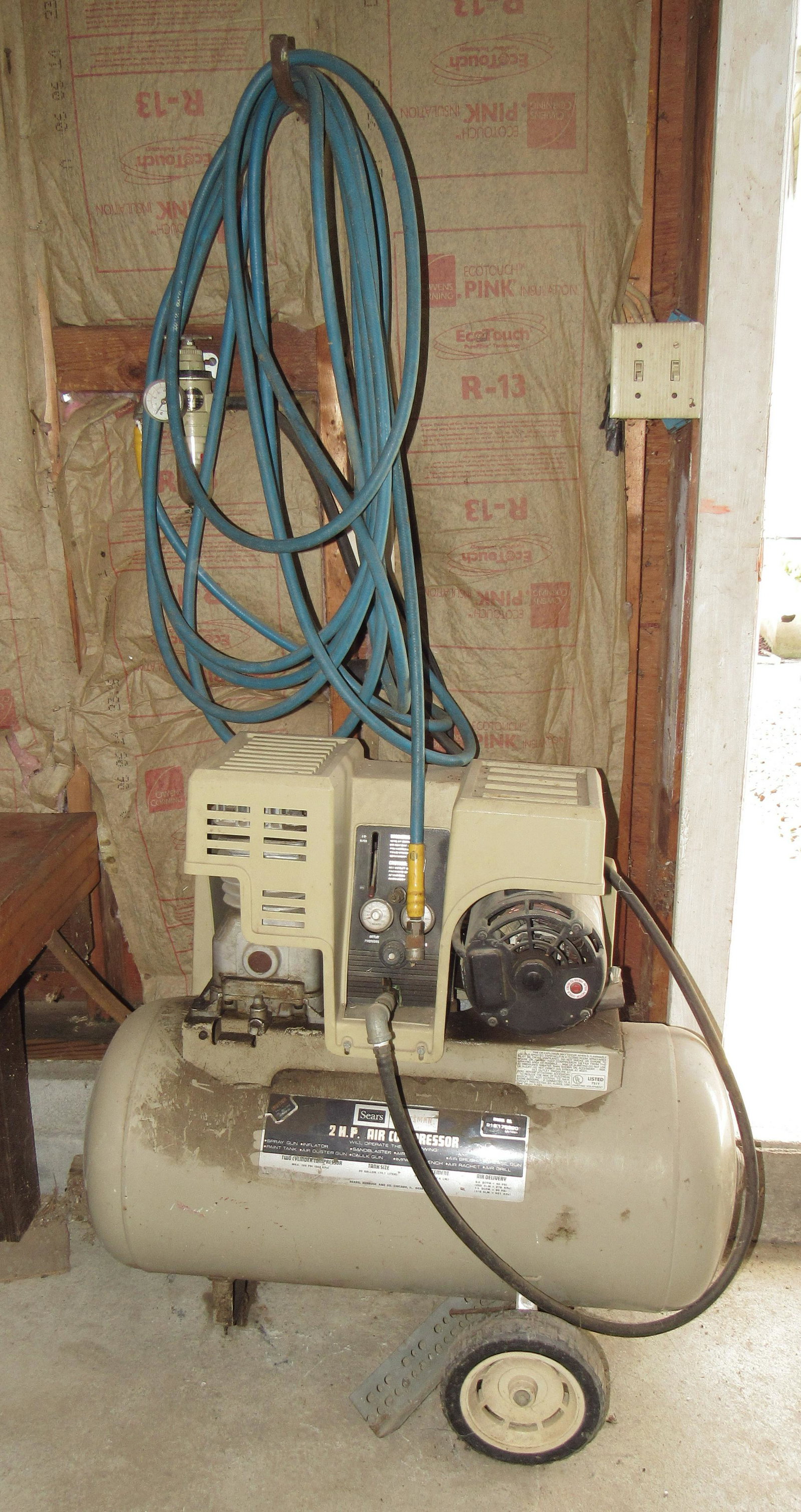 Sears 2hp Air Compressor: with hose