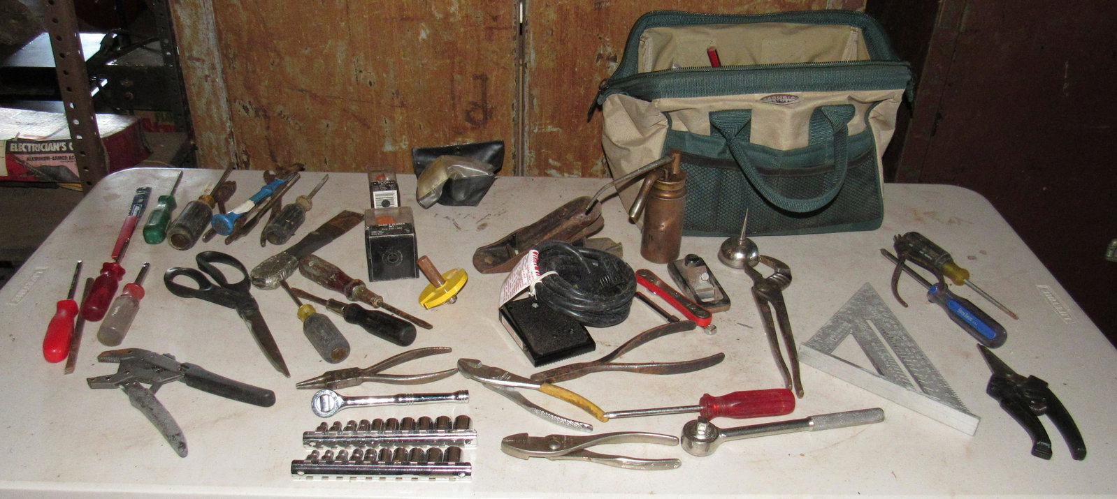 Table Contents of Tools DADO & Planer Bit: Getting all pictured