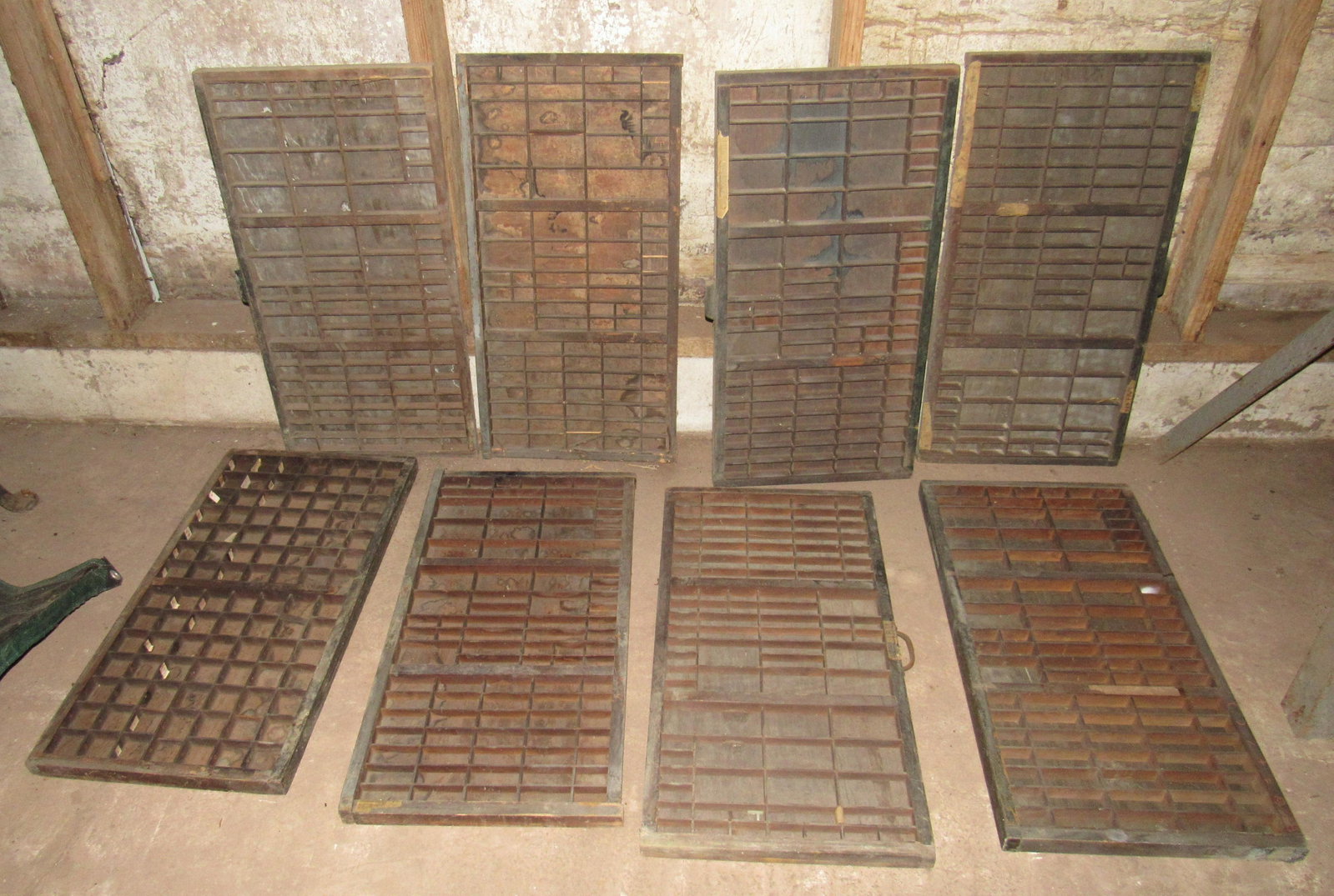 8 Printers Trays / Drawers Hamilton: Approx 16 1/2" x 32 1/4" . 3 have Hamilton Drawer pulls.