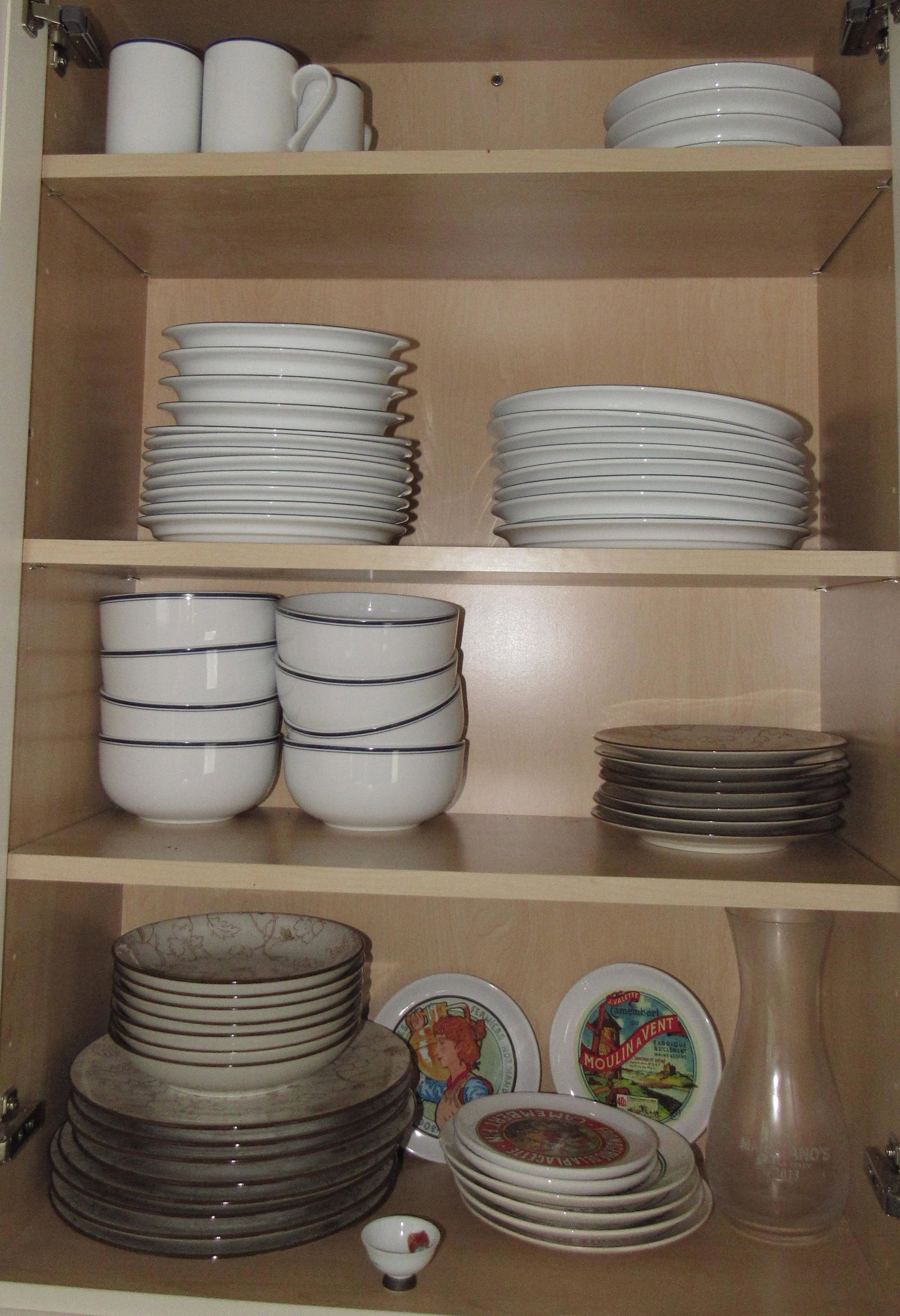 Dansk Oneida Dinnerware Misc Plates: Getting all pictured