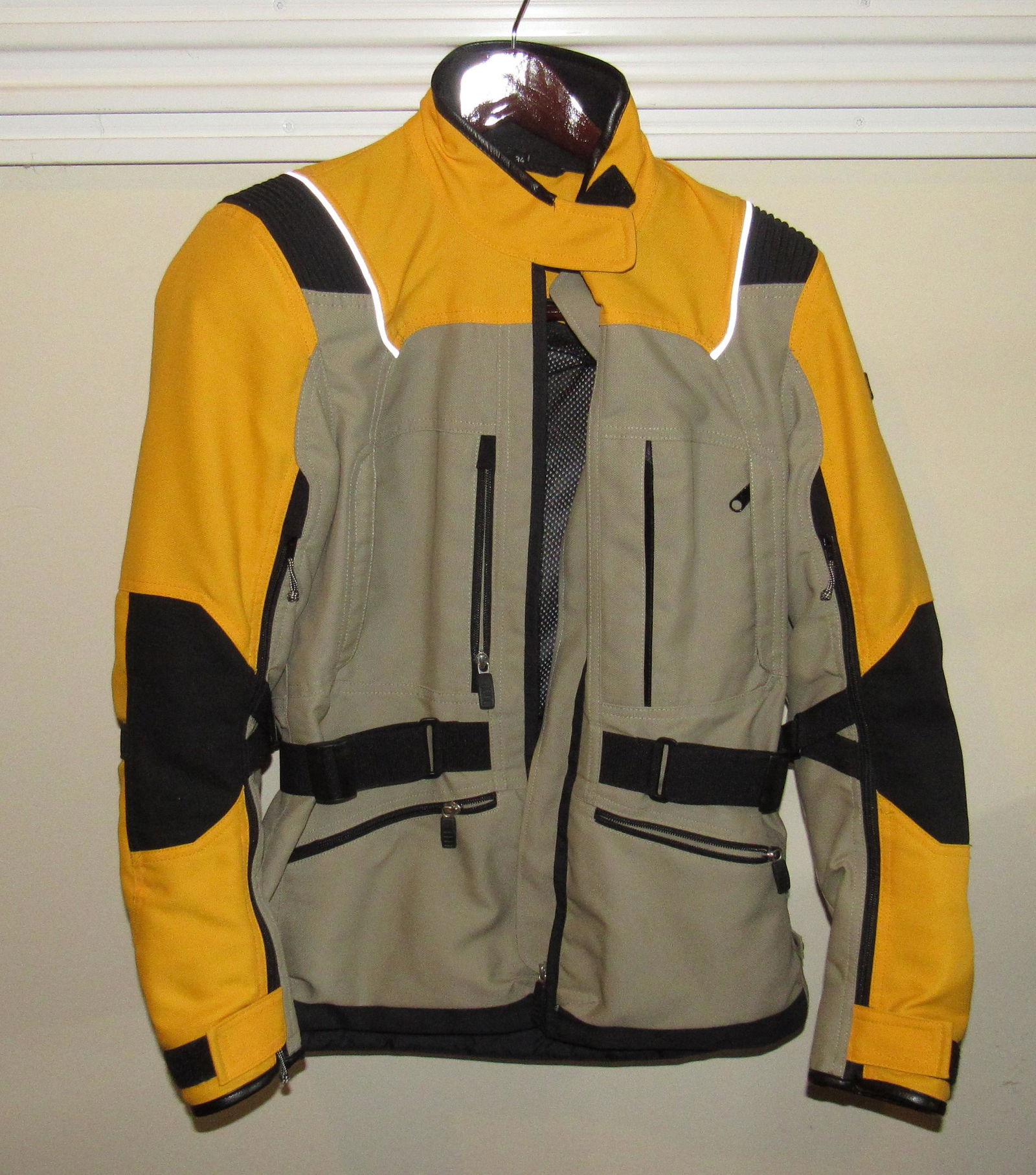 Bmw clearance santiago jacket