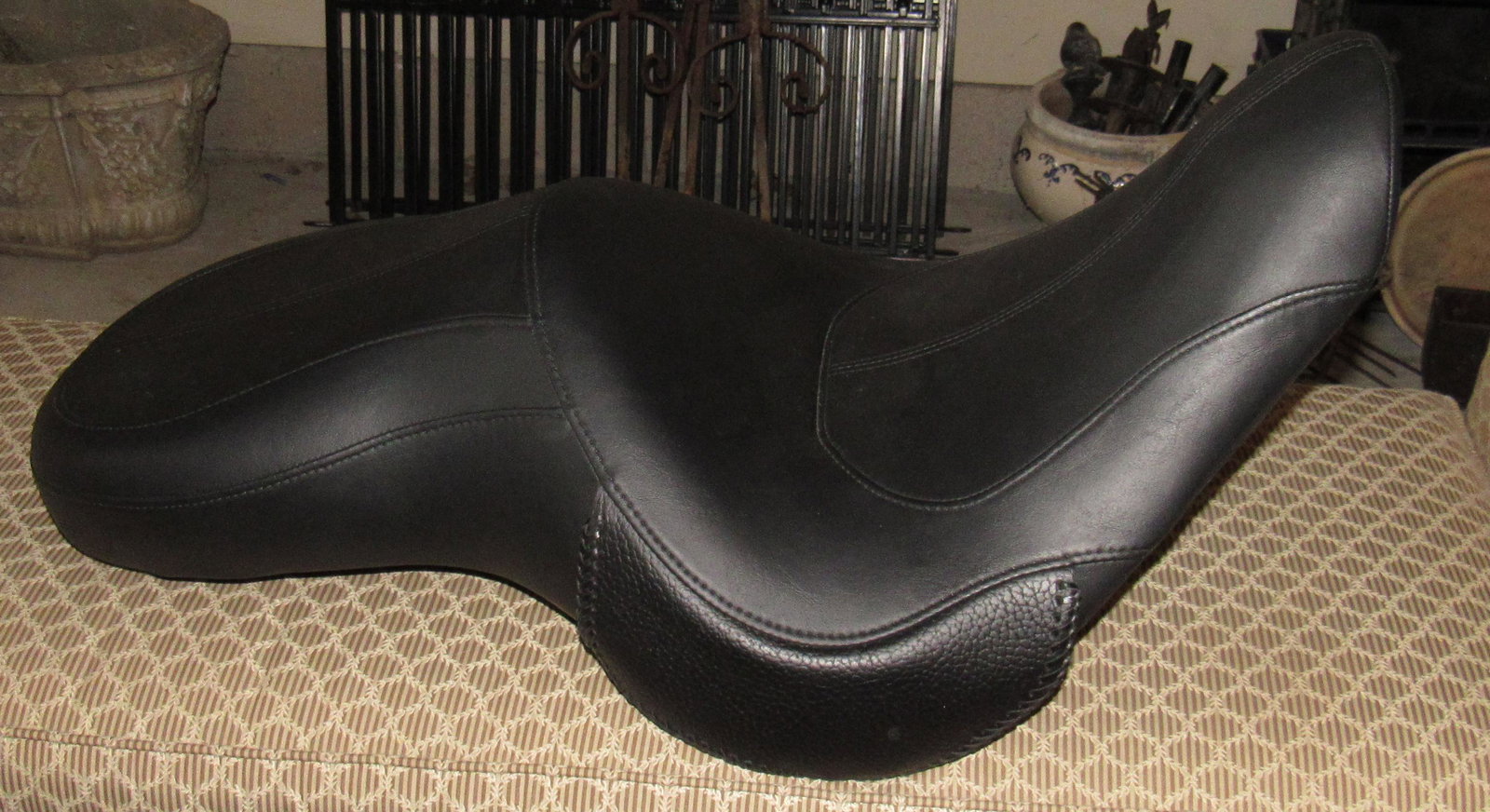 Harley Davidson Softail Deluxe Seat: Seat