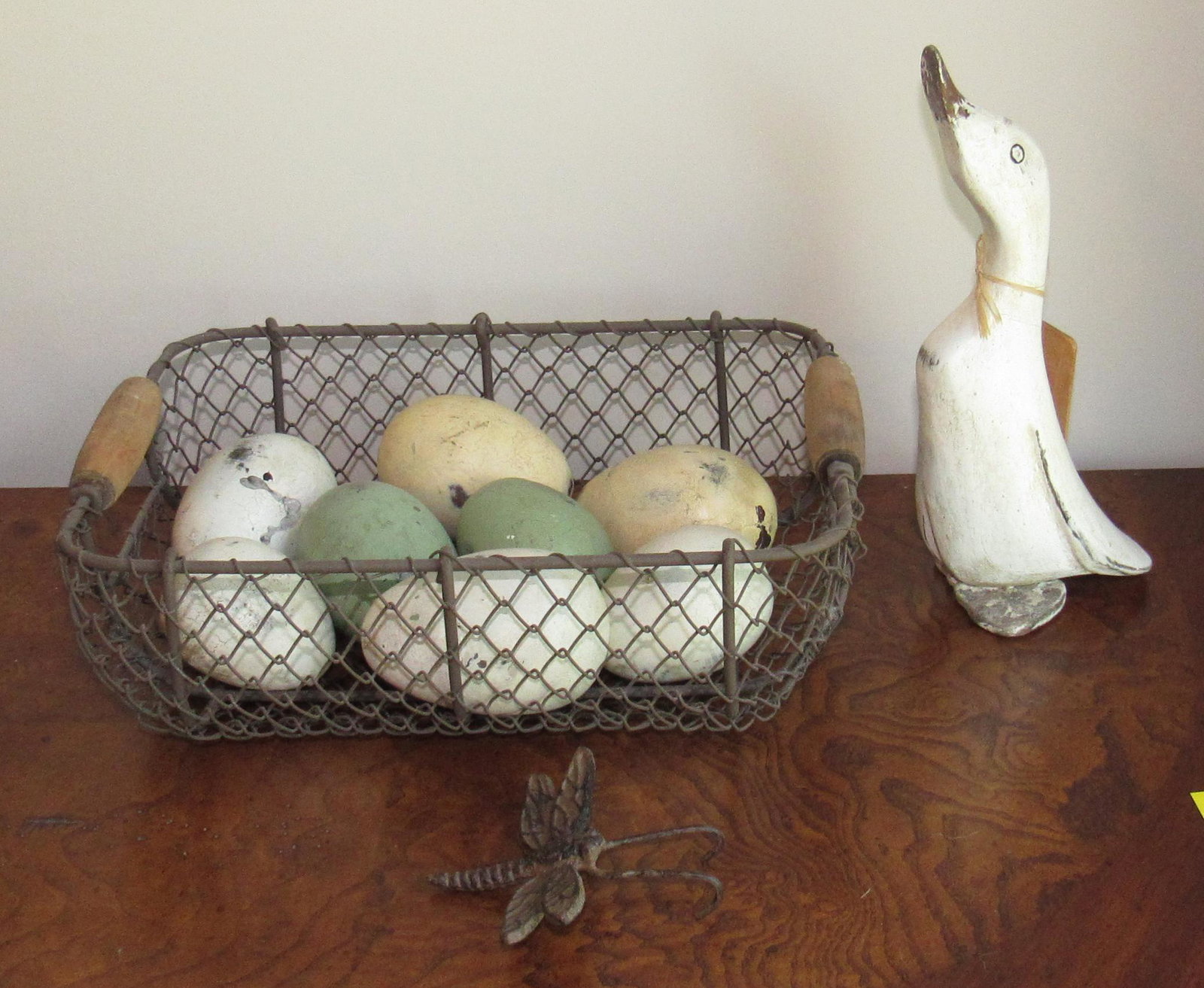 Wire Basket Eggs and Duck: Basket is apprx 7 1/2" x 10 1/2" x 4" tall