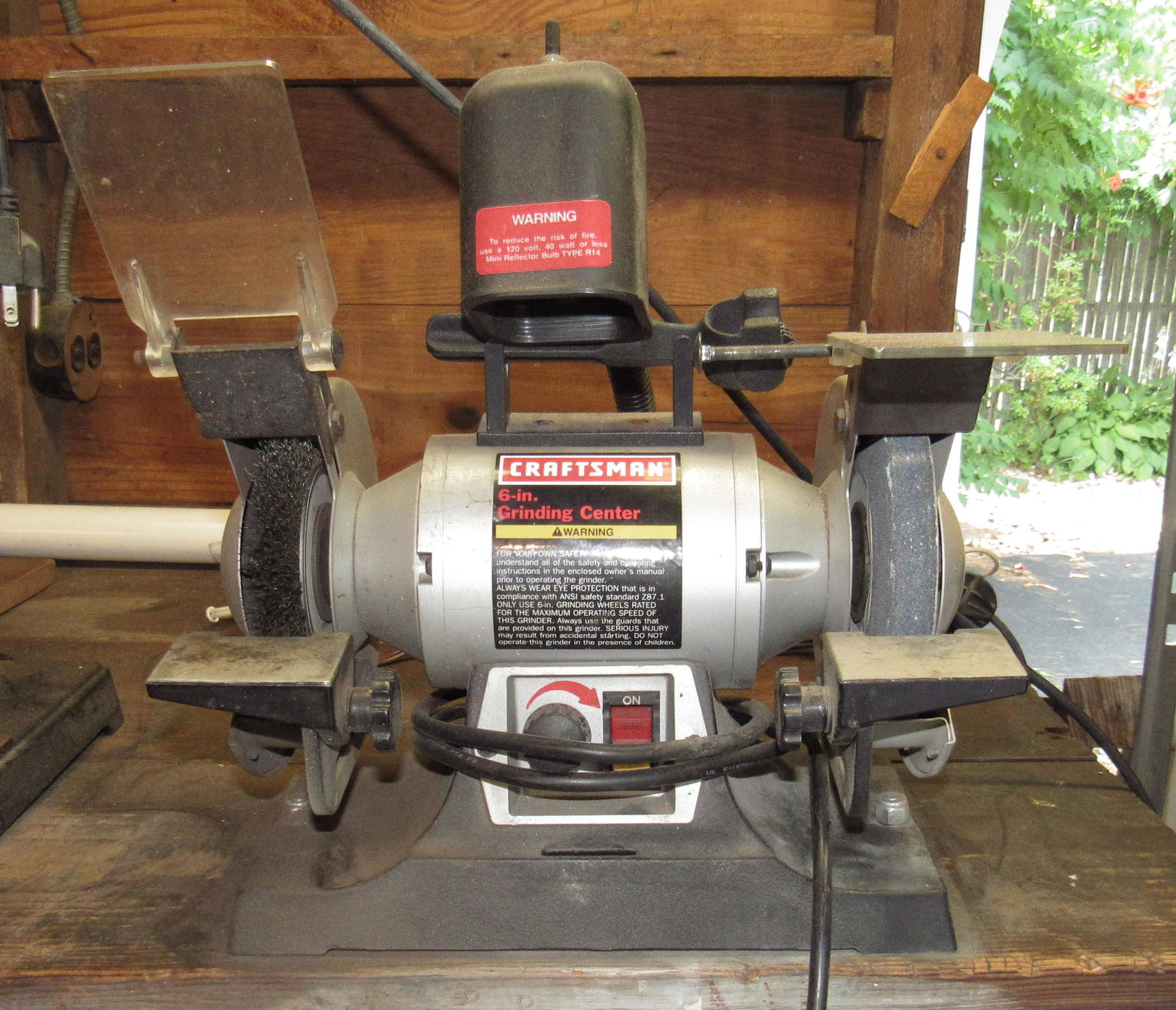 Craftsman 6 Inch Grinder: Buyer must remove from work bench