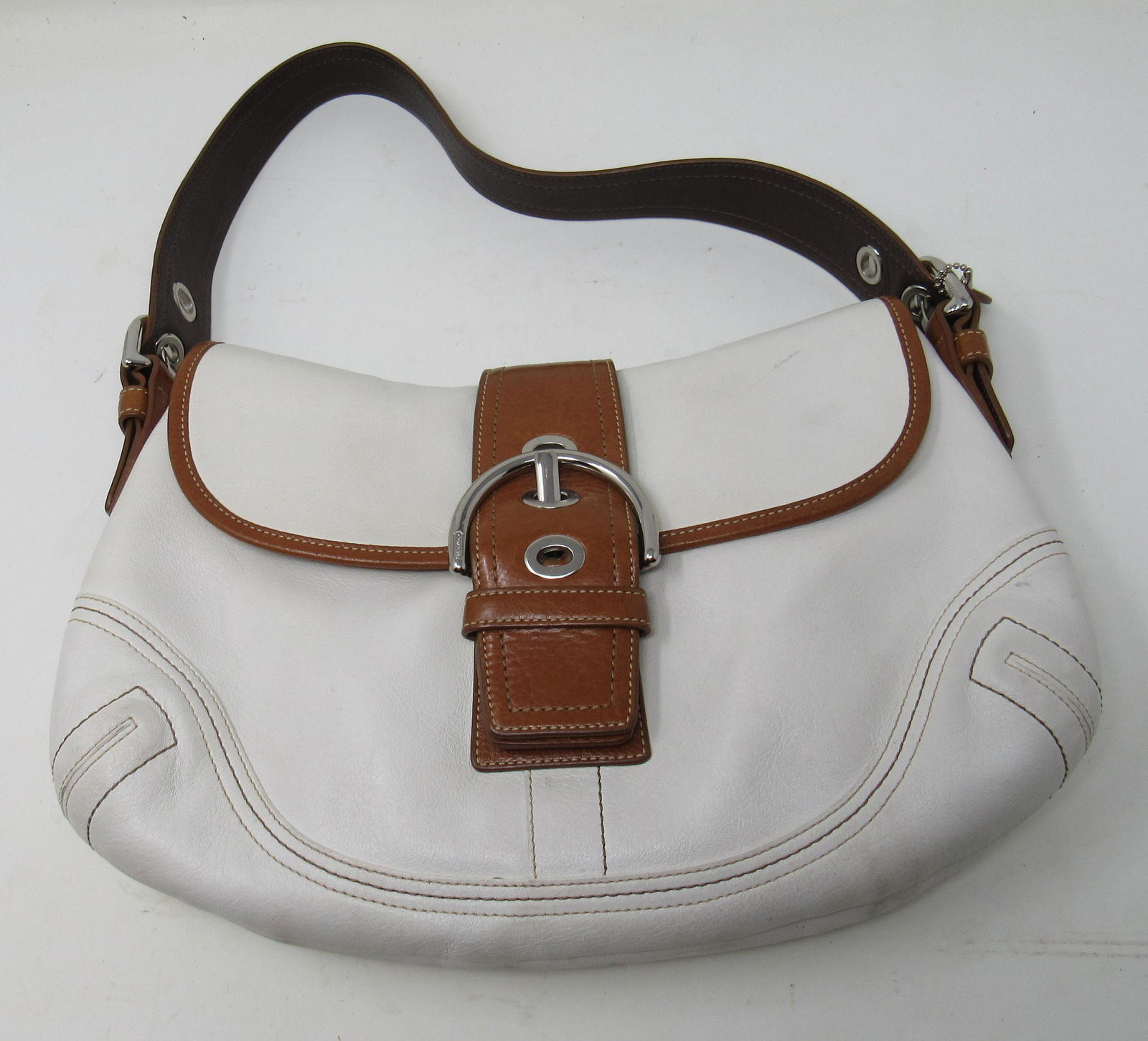 Coach Purse / Bag: Apprx 7 1/2" x 13"
