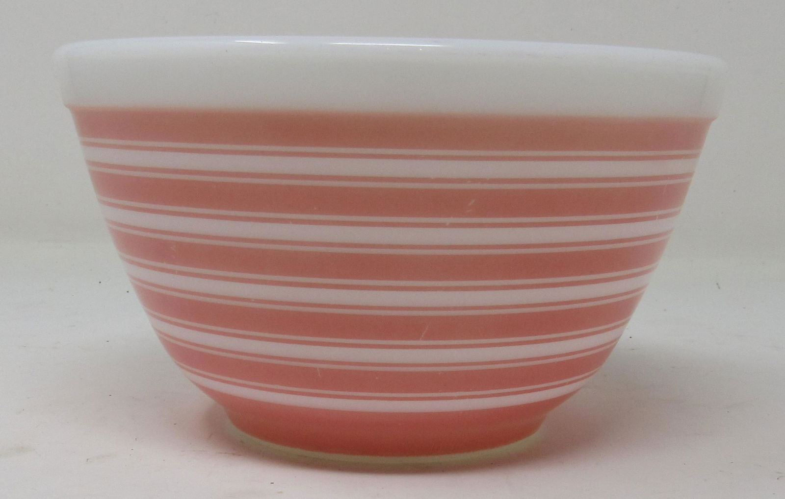 Pyrex 401 Pink Striped Mixing Bowl: 1 1/2 Pint bowl, apprx 5 3/4" in diameter and 3 1/4" tall
