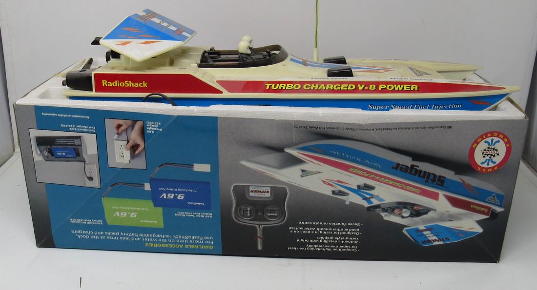Radio Shack Stinger RC Boat: 9.6 volt and approx 6 1/2" x 17 1/2"