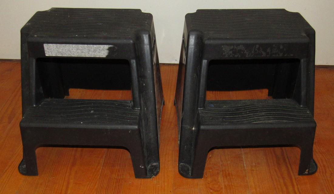 2 Plastic Step Stools: Step Stools