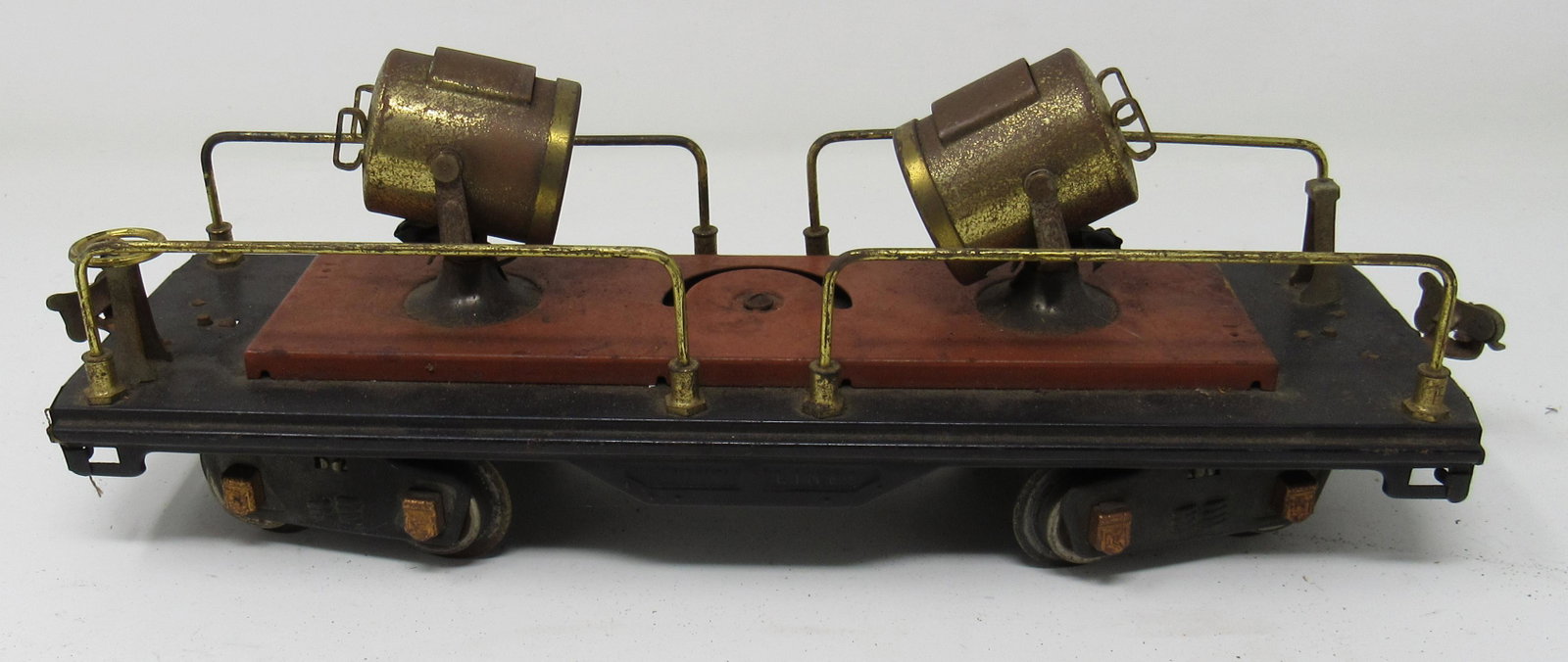 Lionel No. 520 Standard Gauge Spotlight Car: Spot Light Car